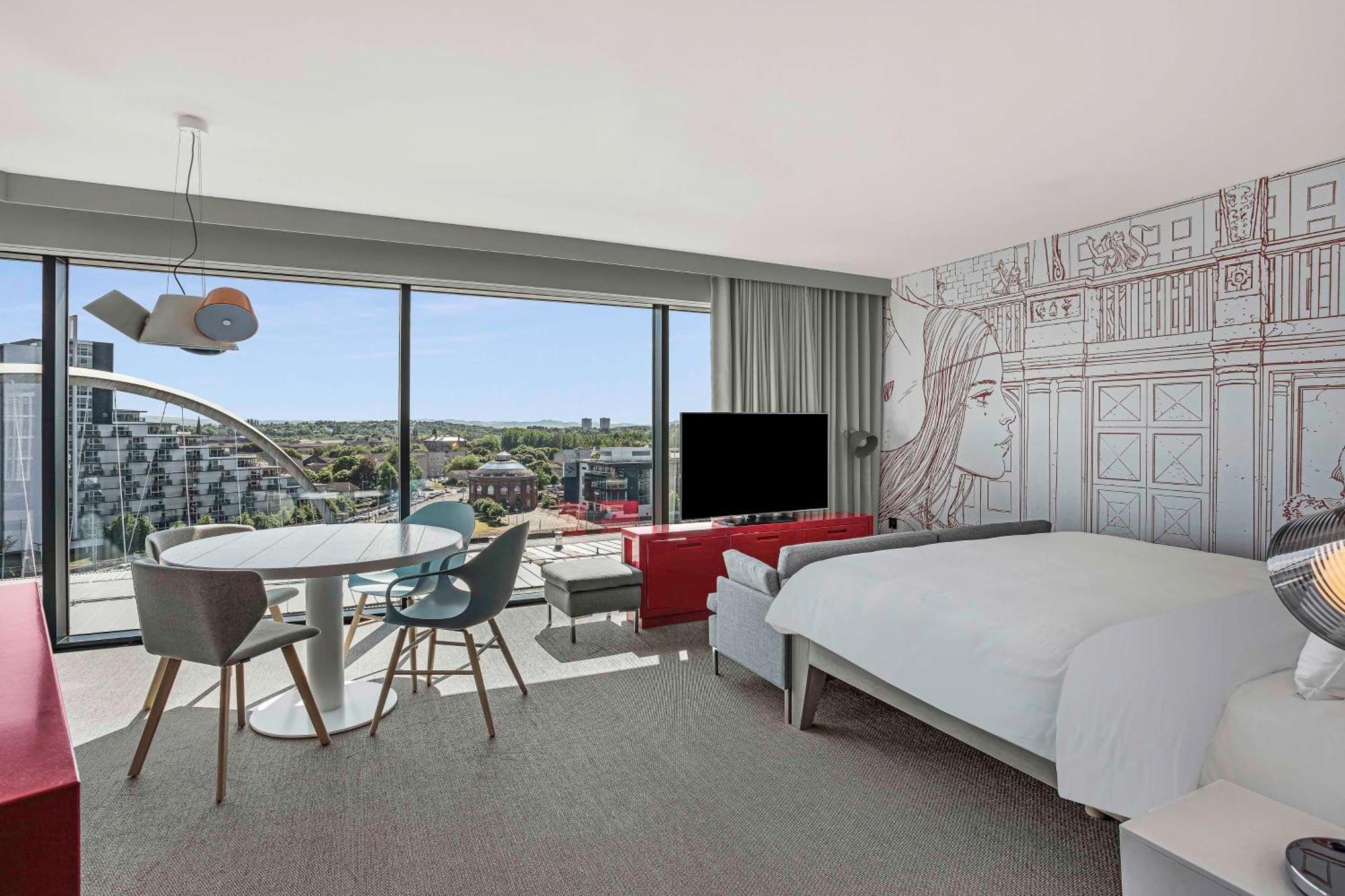 Radisson Red Hotel, Глазго Экстерьер фото