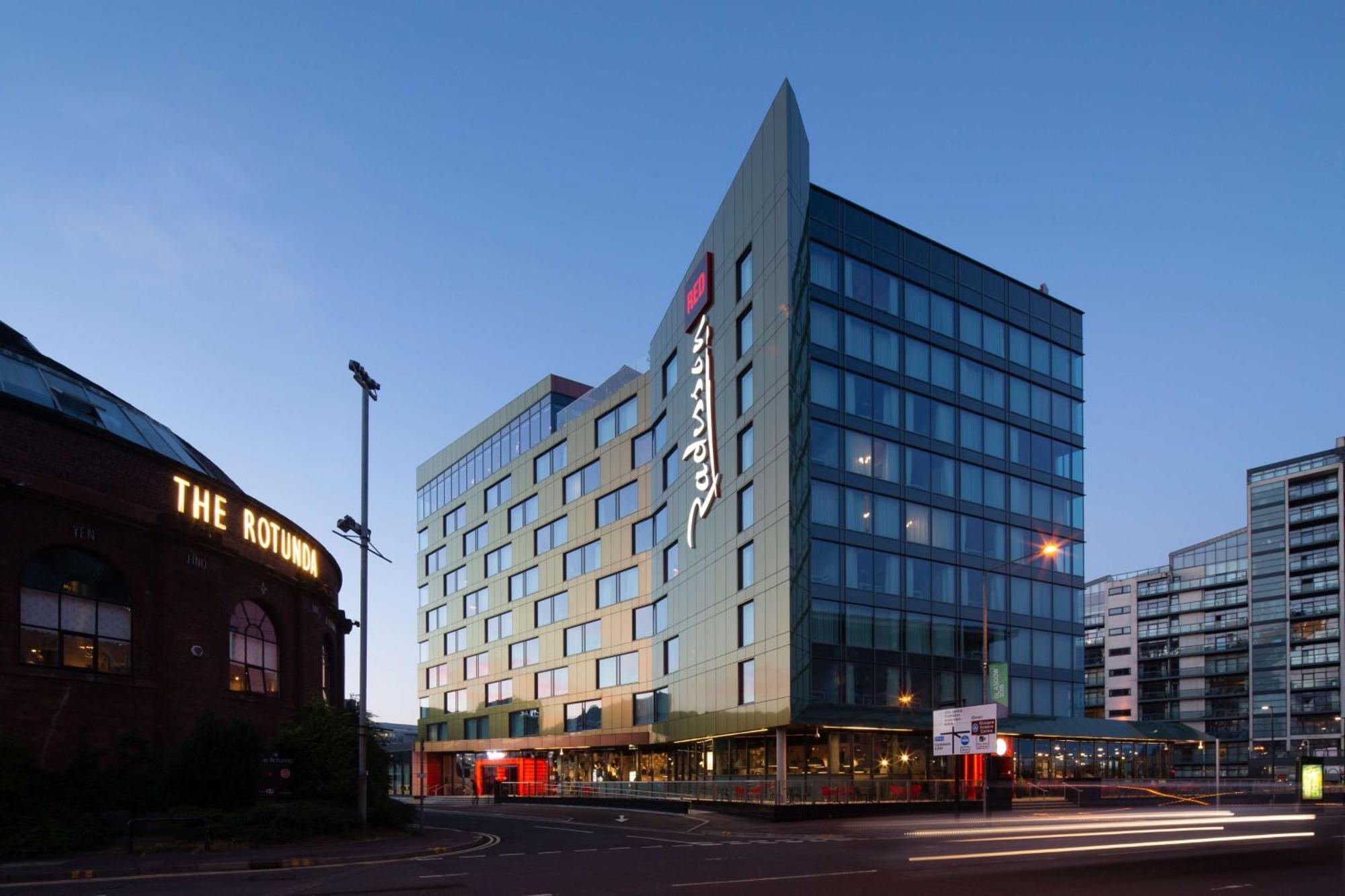 Radisson Red Hotel, Глазго Экстерьер фото